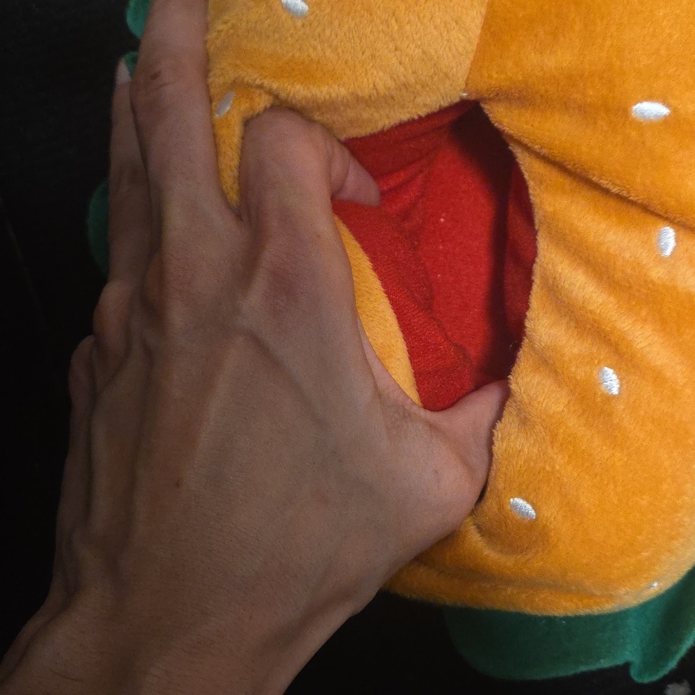 Burger Slippers - Picture 4 of 6